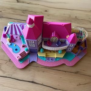Polly pocket mansion 1994